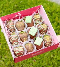 Load image into Gallery viewer, Dubai Chocolate Strawberries
